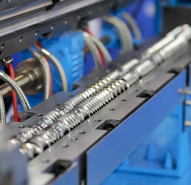 Процес роботи та застереження щодо експлуатації двошнекового гранулятора пінопласту